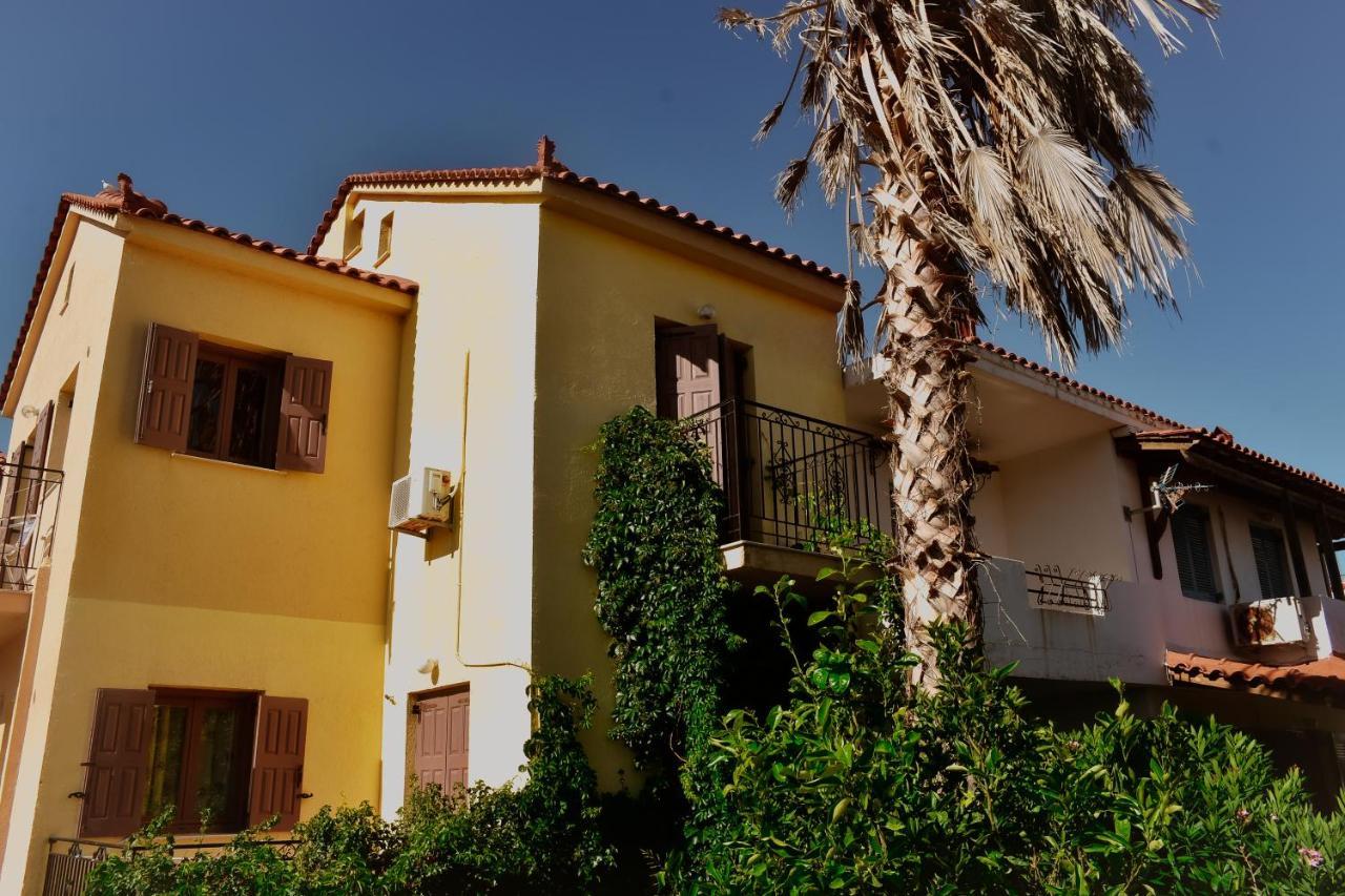 Stella Apartments Marathokampos Bagian luar foto