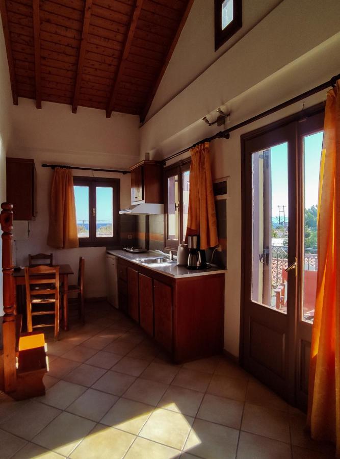 Stella Apartments Marathokampos Bagian luar foto