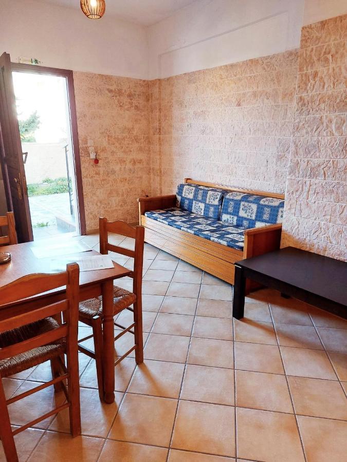 Stella Apartments Marathokampos Bagian luar foto