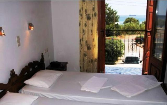 Stella Apartments Marathokampos Bagian luar foto